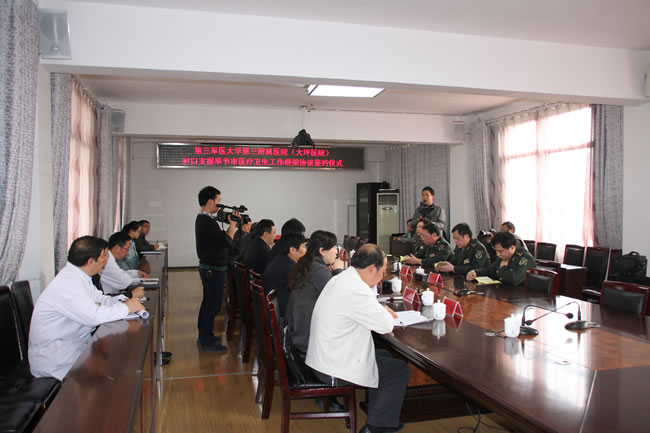 �t(y��)�����{ϵ�y(t��ng)��Q����